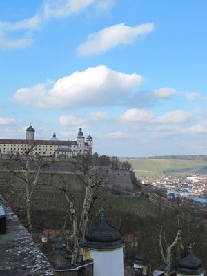 Blick vom Käppele auf die Festung Marienberg